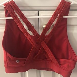 Lululemon Energy Bra; size 8